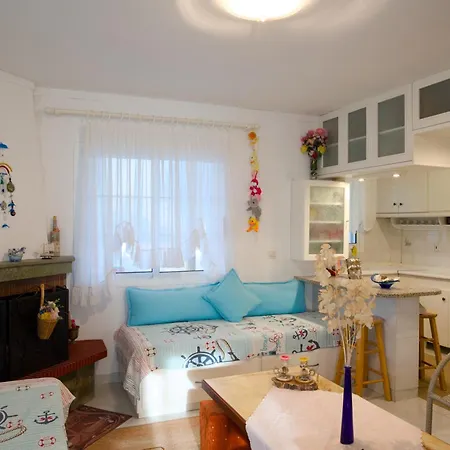Tatil Evi Almira On Trani αmmouda *