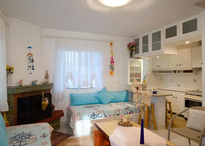 Nyaraló Almira On Trani αmmouda *